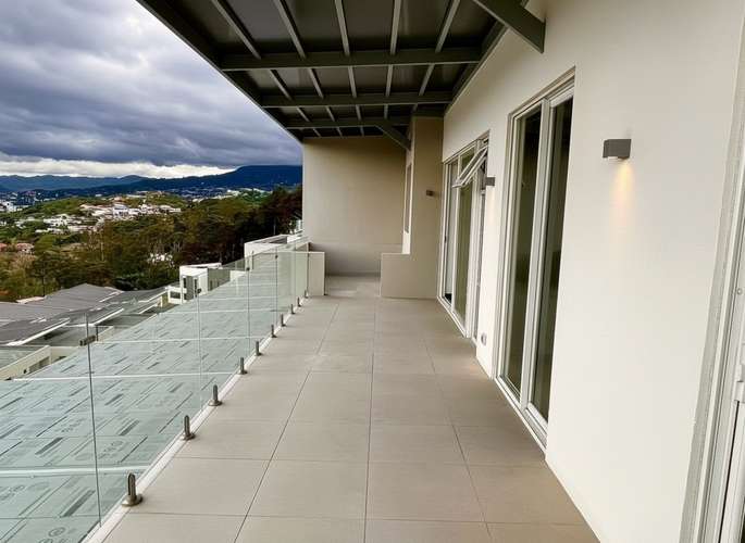 Apartamento con Terraza Privada y Vista Panorámica en Guachipelín Escazú - Imagen 7