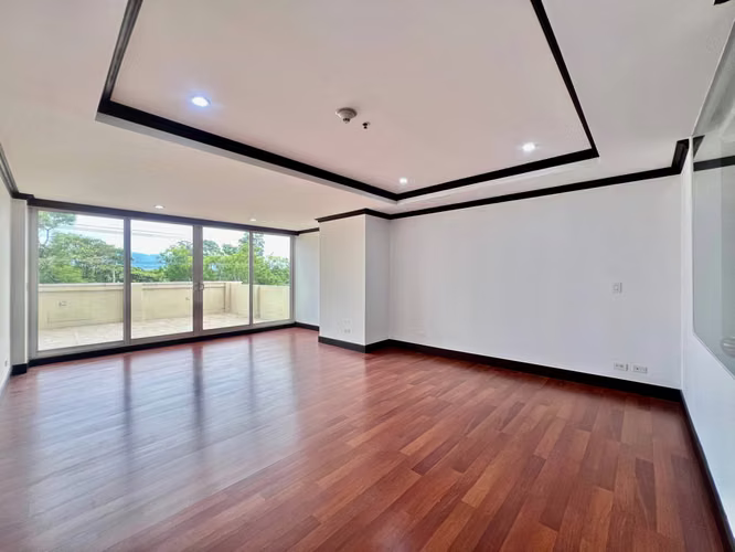 Alquiler de apartamento en Sabana Sur