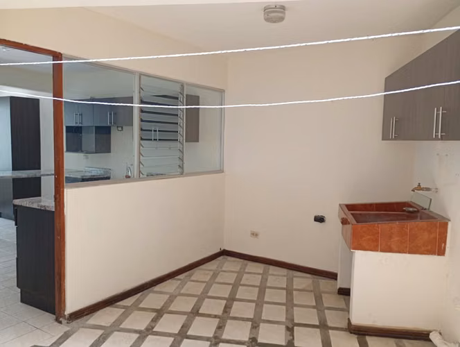 Apartamento en alquiler amplio en Bello Horizonte - Imagen 8
