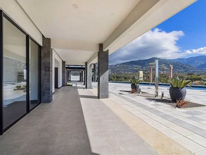 VENTA DE LOTE EN VISTA REAL - Imagen 9