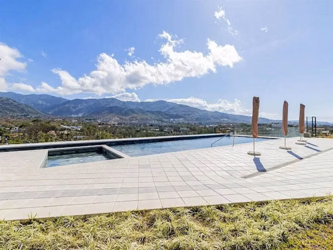 VENTA DE LOTE EN VISTA REAL - Imagen 6