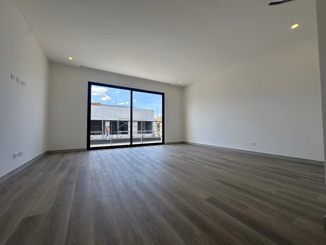 VENTA DE CASA EN EL CONDOMINIO LATITUD LINDORA PARA ESTRENAR - Imagen 9