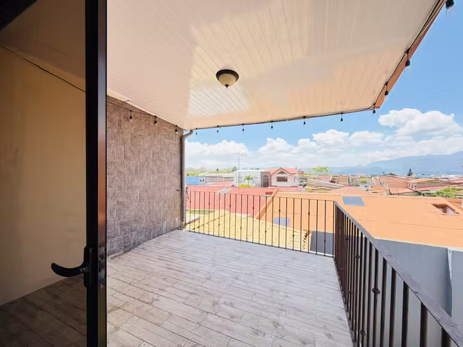 Venta de Casa de Inversión en Residencial| Rentabilidad Inmediata | 3 Habitaciones y Jardín Privado - Imagen 17