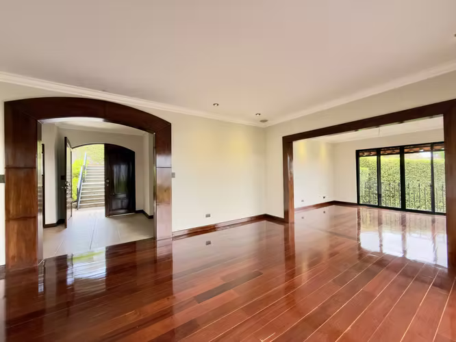 Casa en condominio de lujo para la venta en guachipelín con vista - Imagen 3
