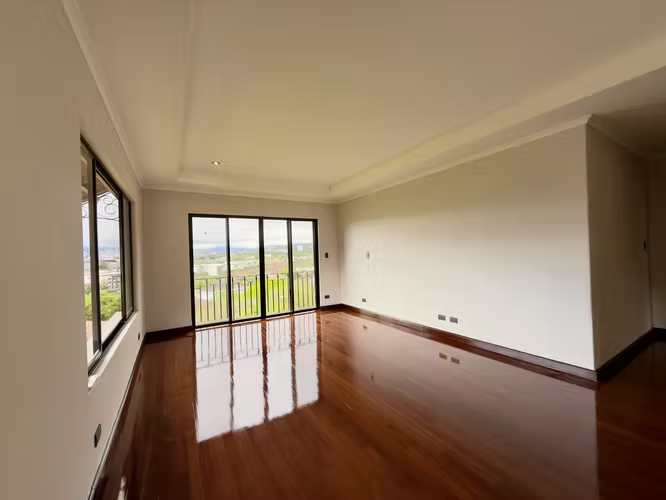 Casa en condominio de lujo para la venta en guachipelín con vista - Imagen 11