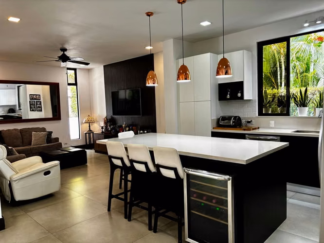 VENTA DE CASA EN BOSQUES DEL CARAO CONTEMPORÁNEA DE LUJO