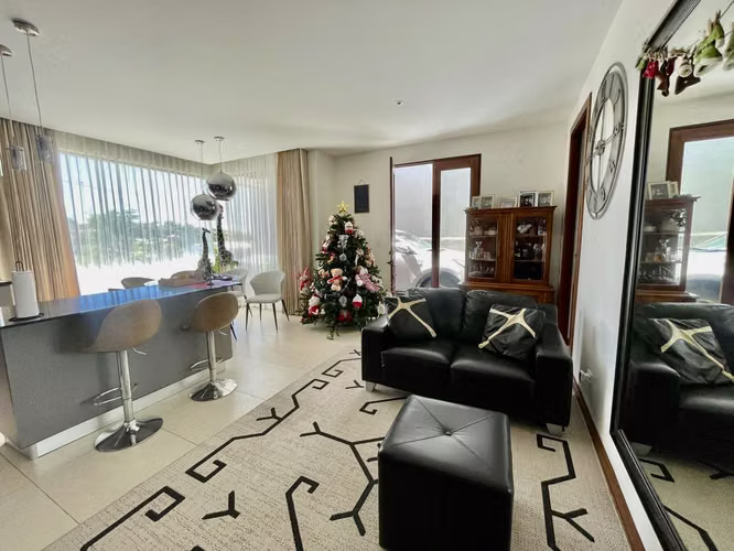 Oportunidad Única en Grecia: 2 Casas Independientes en una Sola. Ideal para vivir o invertir - Imagen 5