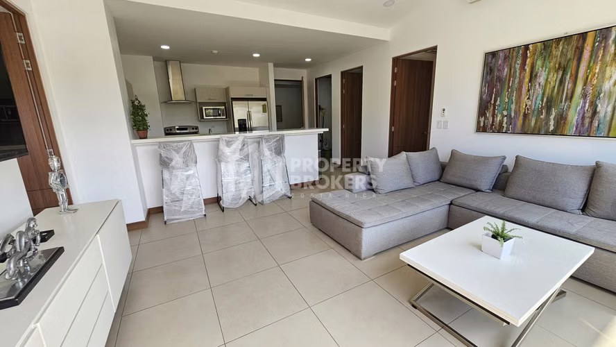 Alquiler apartamento Distrito 4 | Amoblado | 2 habitaciones | $1900 - Imagen 2