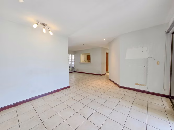 CONDO DE 451 M2 DE 5 HABIT. EN TREJOS MONTEALEGRE X AVENIDA ESCAZU - Imagen 6