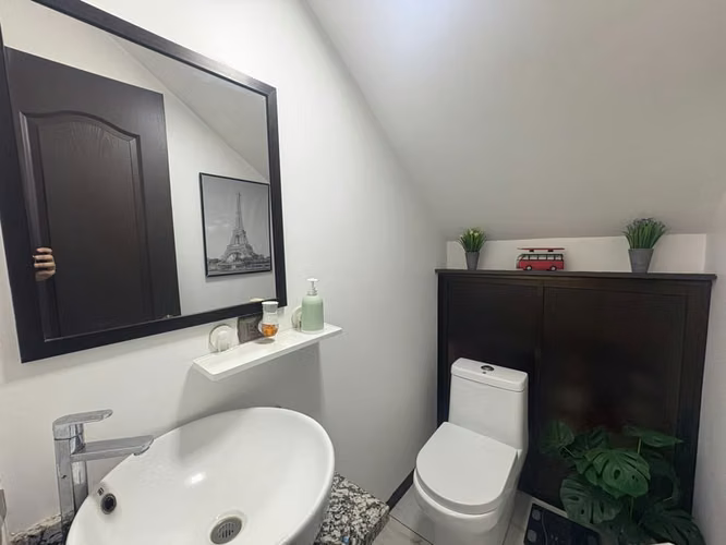 Venta de Casa en Residencial de Santa BarbaraHeredia