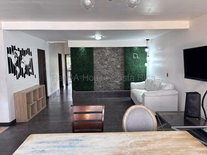 Casa + Apartamento Independiente, la inversión inteligente que estaba buscando - Imagen 4