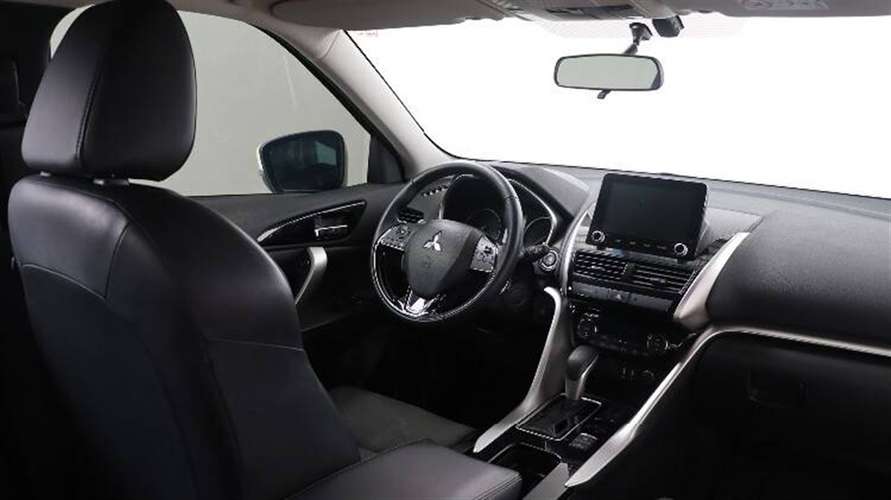 MITSUBISHI ECLIPSE 2025 AUTOMÁTICA GASOLINA BLANCO