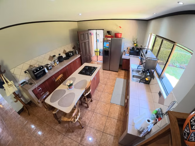 VENTA CASA CONDOMINIO MORAVIA - Imagen 3