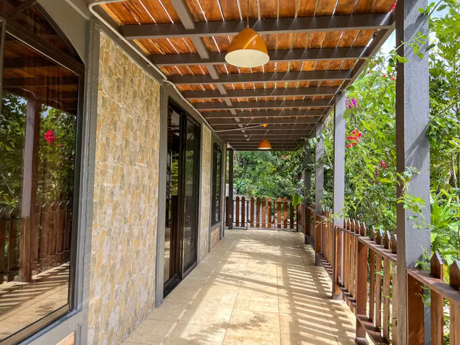 Casa con amplio terreno en Rivas, Perez Zeledon