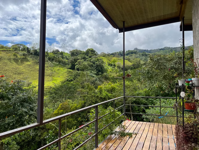 Casa con amplio terreno en Rivas, Perez Zeledon