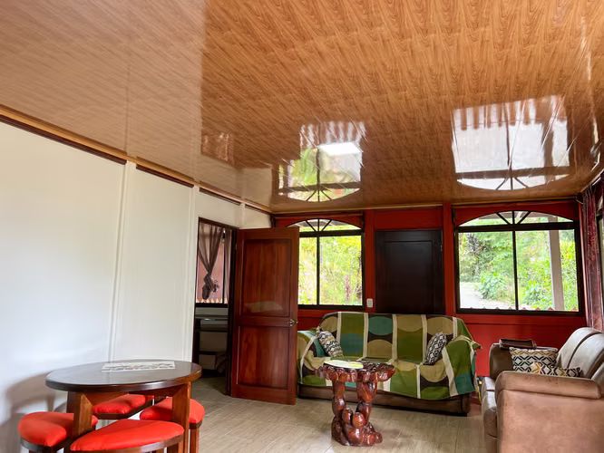 Casa con amplio terreno en Rivas, Perez Zeledon