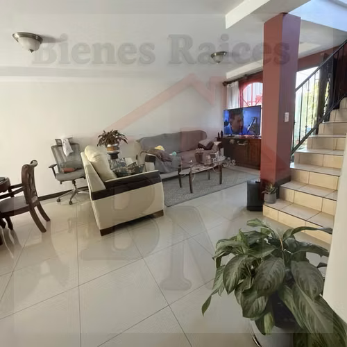 Se Vende Casa en Residencial Cerrado en Alajuela  !!! - Imagen 9