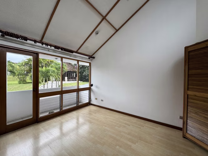 Venta de casa en Guayabos de Curridabat