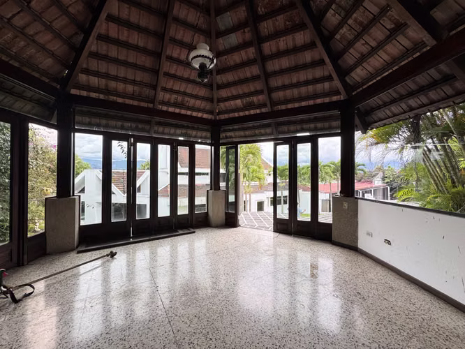 Venta de casa en Guayabos de Curridabat