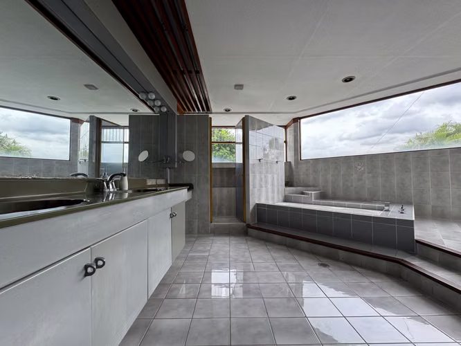 Venta de casa en Guayabos de Curridabat