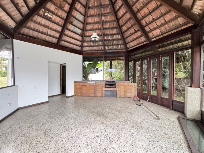 Venta de casa en Guayabos de Curridabat
