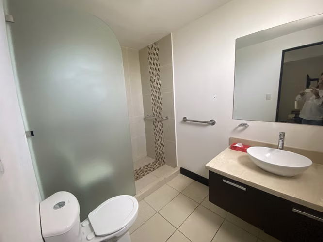 Venta Condominio Granadilla de Curridabat