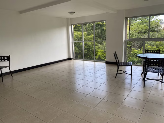Venta Condominio Granadilla de Curridabat