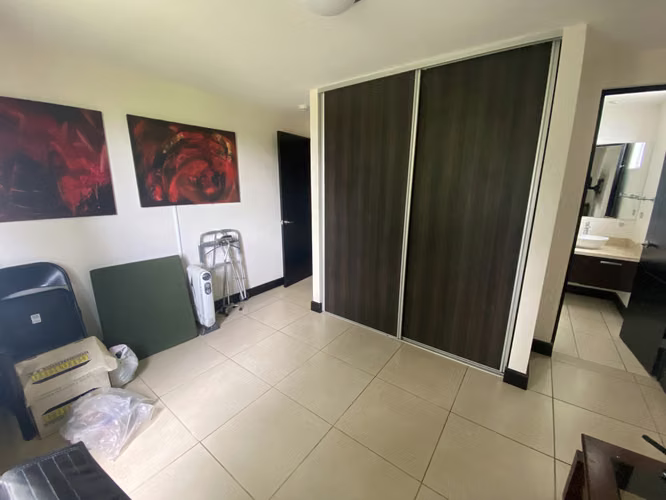 Venta Condominio Granadilla de Curridabat