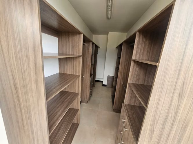 ESCAZU, BELLO HORIZONTE.  EXCLUSIVO, MODERNO Y ELEGANTE APARTAMENTO EN VENTA O ALQUILER - Imagen 12