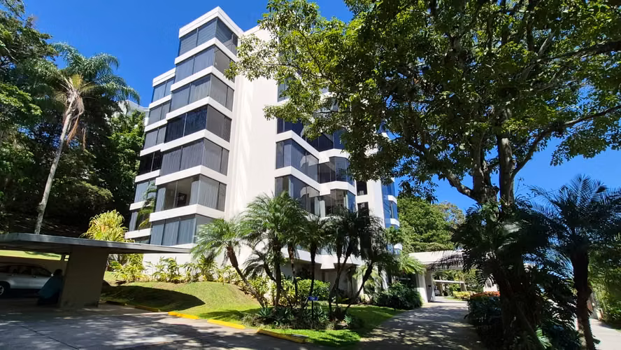 Venta de Apartamento en Escazú Para remodelar