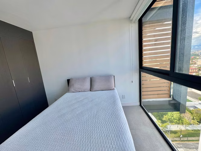 Apartamento amueblado dos dormitorios en Nunciatura - Imagen 10
