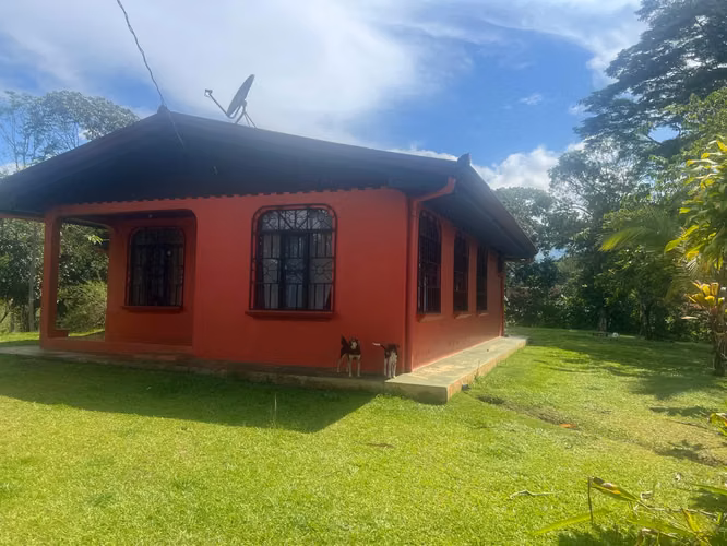 TERRENO DE 11740 m2 + CASA DE 200 m2  65 MILLONES DE COL.