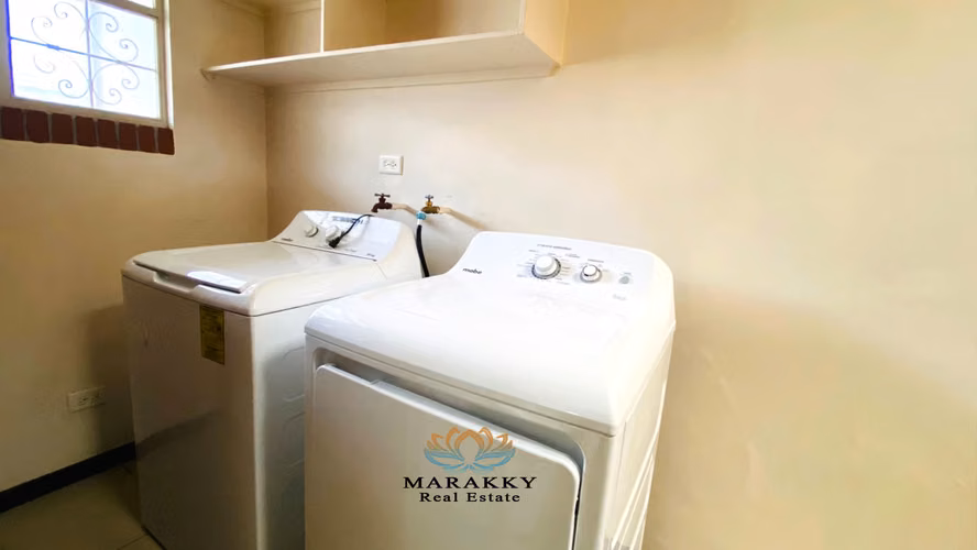 Alquiler de Apartamento en San Rafael de Escazú con línea blanca - Imagen 6