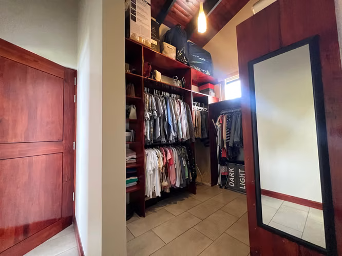 Se Vende Casa con Amplio Terreno y Vista Panorámica 360° - Imagen 19