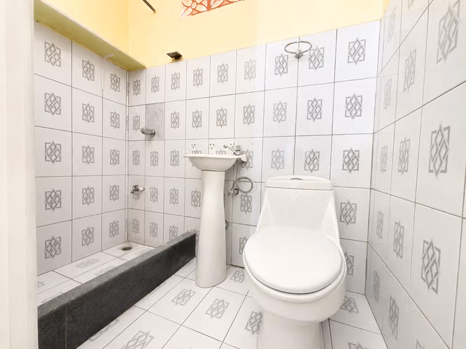 OFICINAS / LOCAL COMERCIAL EN ALQUILER – BARRIO LUJÁN, SAN JOSÉ