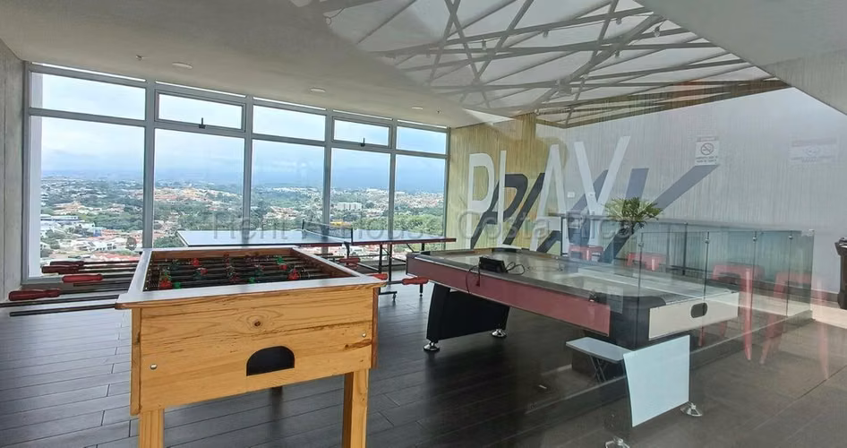 Venta de apartamento en iFreses, Curridabat.