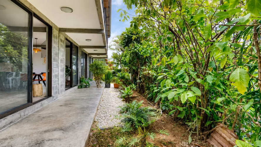SE VENDE COMPLEJO APARTAMENTOS 4 UNIDADES - Imagen 18