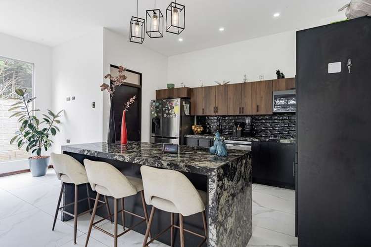 SE VENDE Casa moderna en Residencial El Castillo, Heredia KS - Imagen 12