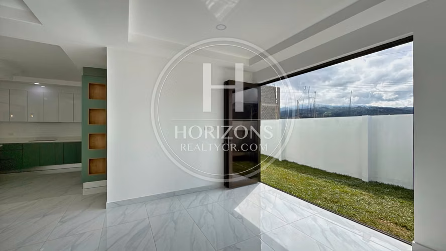 Casa Nueva en Venta Condominio Acqua 4 Habitaciones 1 en Primer Nivel NJA1319
