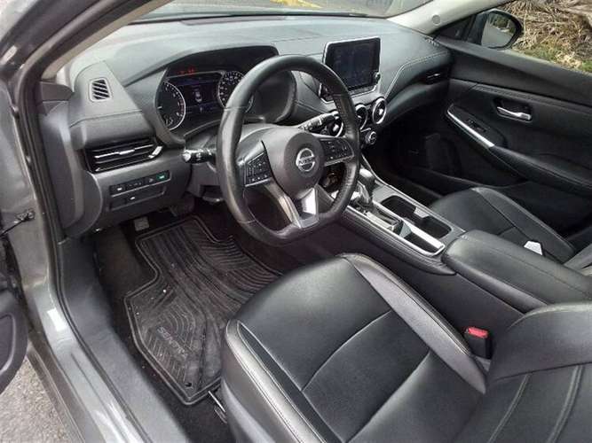 NISSAN SENTRA 2023 AUTOMÁTICA GASOLINA GRIS