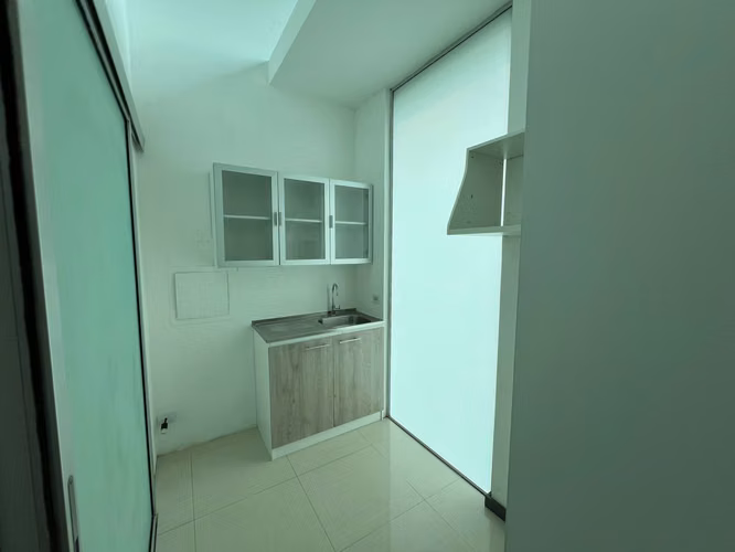 Oficinas para alquiler en Oficentro Obelisco Santa Ana - Imagen 17