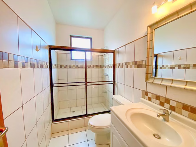 Apartamento amueblado en 1er nivel en San Rafael Escazu - Imagen 13