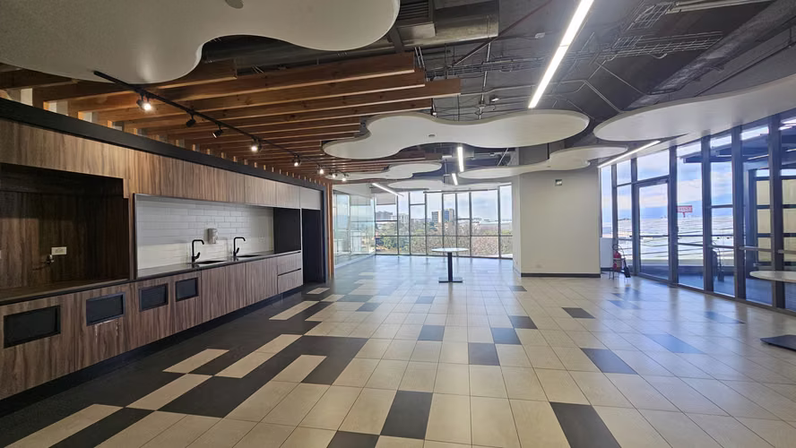 Oficinas en Alquiler – Piso Completo en Plaza TEMPO, Escazú-1b - Imagen 17