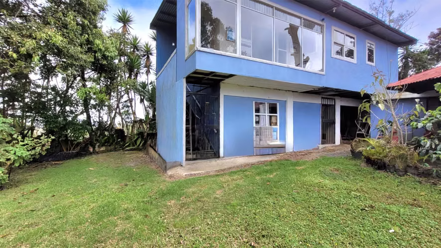 Propiedad con vista en exclusivo residencial en San Rafael de Coronado