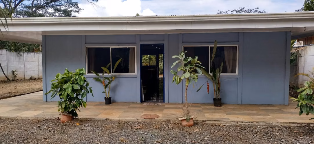 Hermosa propiedad con casa en Lagunillas de Tárcoles