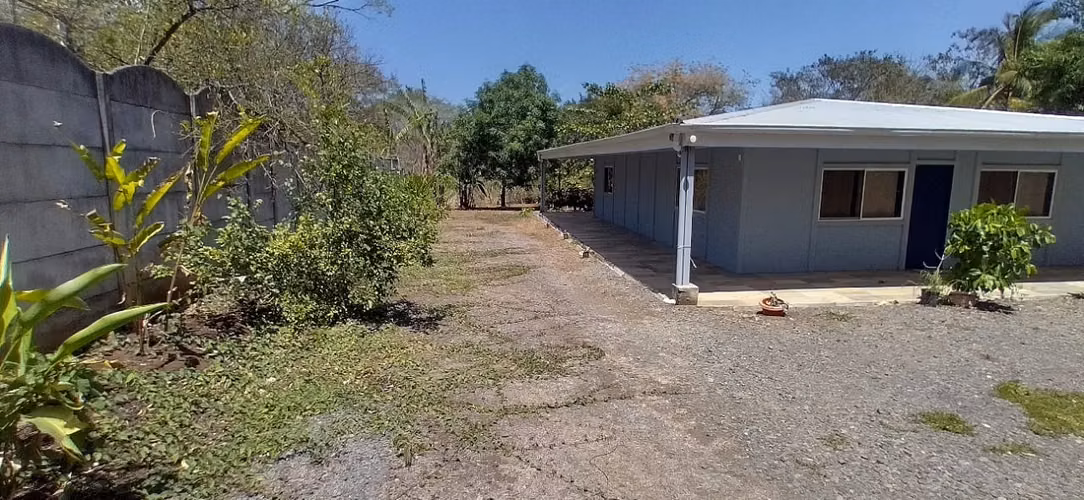 Hermosa propiedad con casa en Lagunillas de Tárcoles