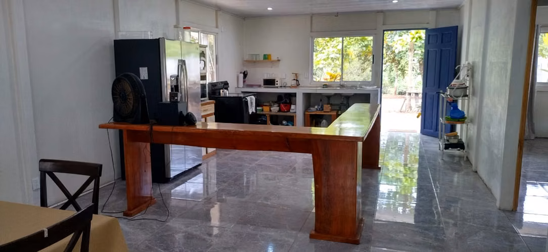 Hermosa propiedad con casa en Lagunillas de Tárcoles