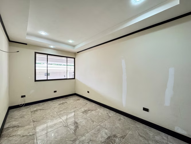 Venta de casa en Pinares, Curridabat