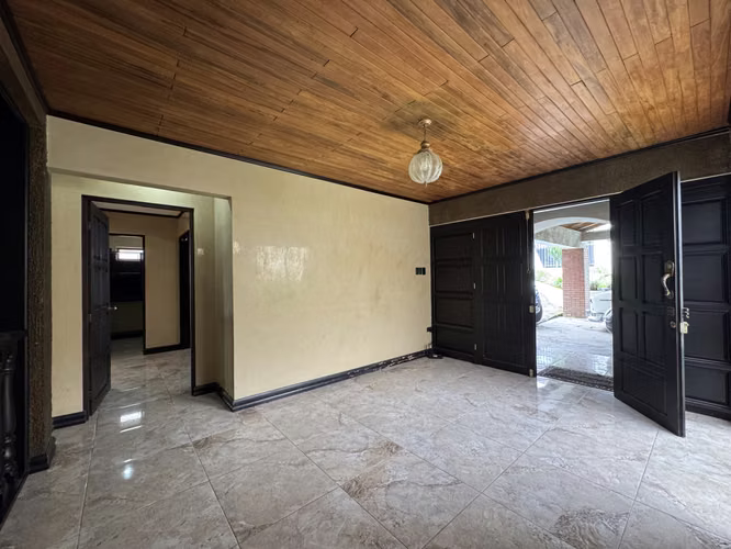 Venta de casa en Pinares, Curridabat