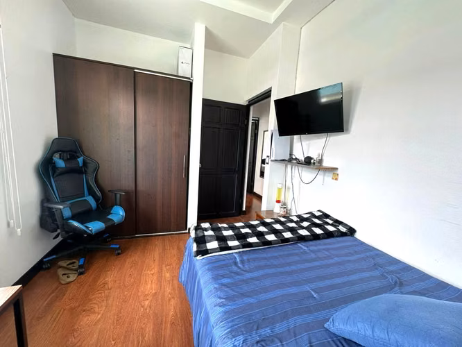 Casa en Venta en Condominio Génesis, Jacuzzi, 3 Hab – Montes de Oca, Excelente Ubicación